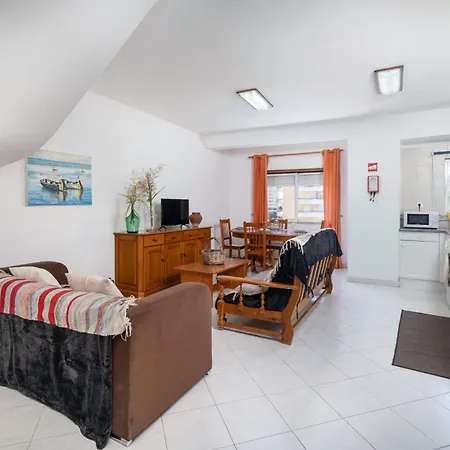 Casa Rocha Mar